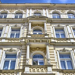 residence-masna.praguehotelsweb.com/
