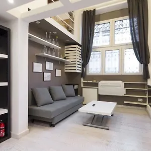 Apartment Primopiano - Schiaparelli A Flat, Milan