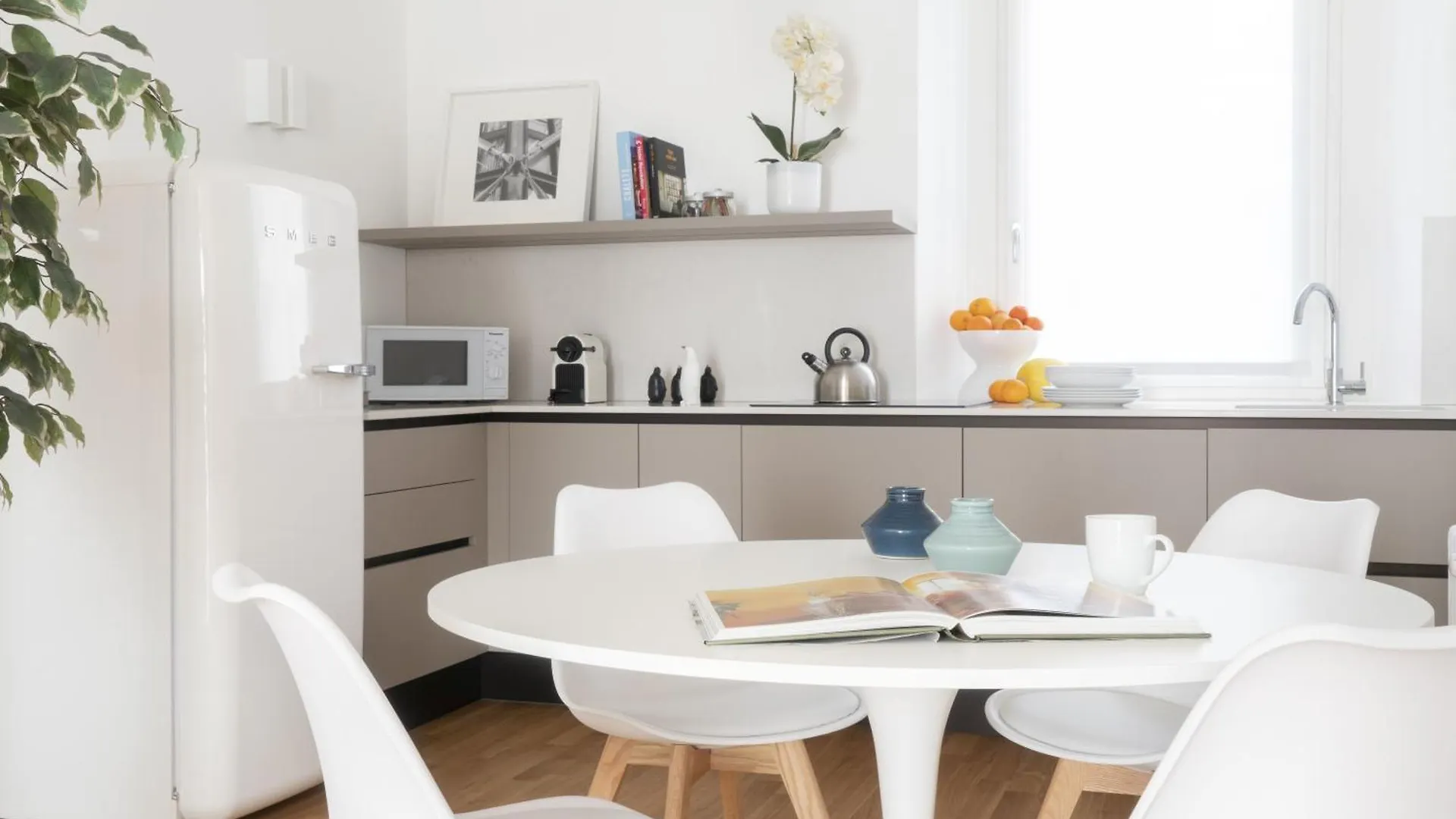 Brera Apartments In San Babila Milan 0*,  Italy
