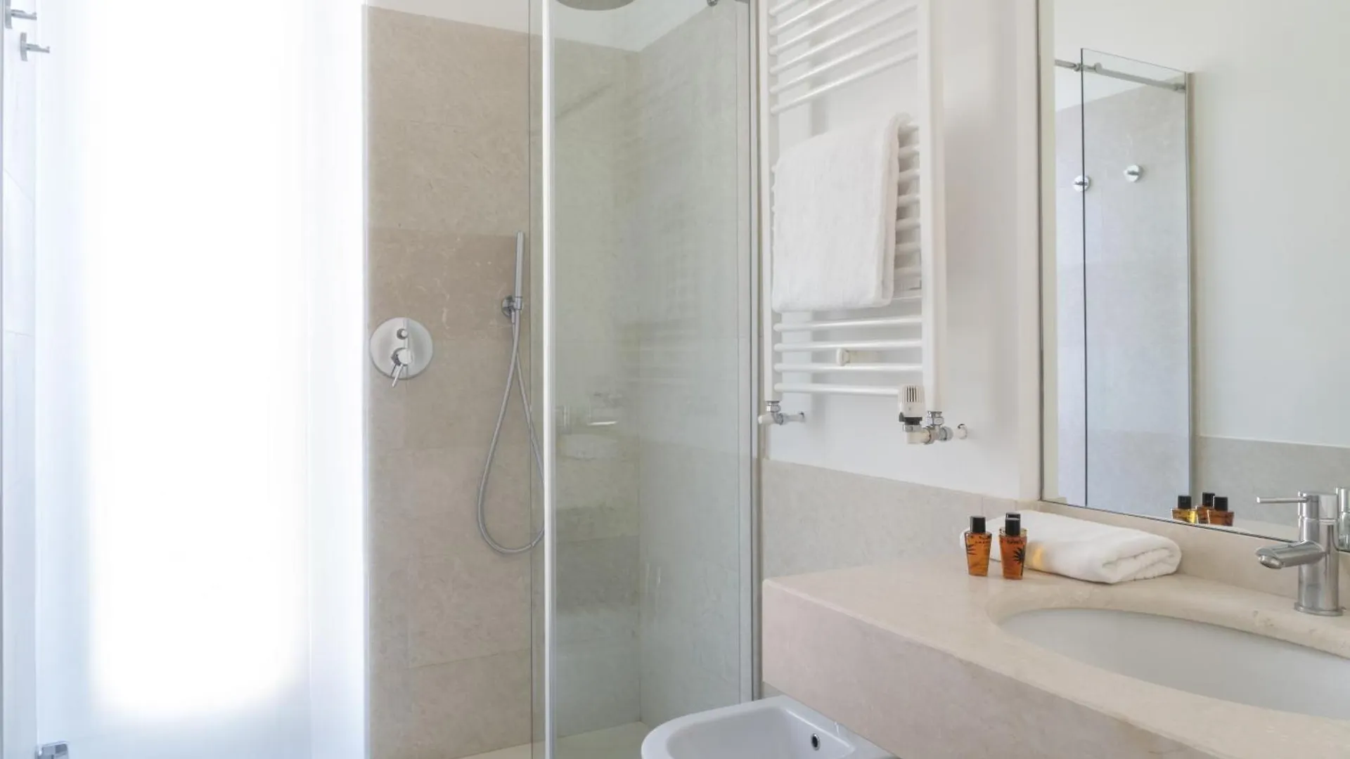 Brera Apartments In San Babila Milan
