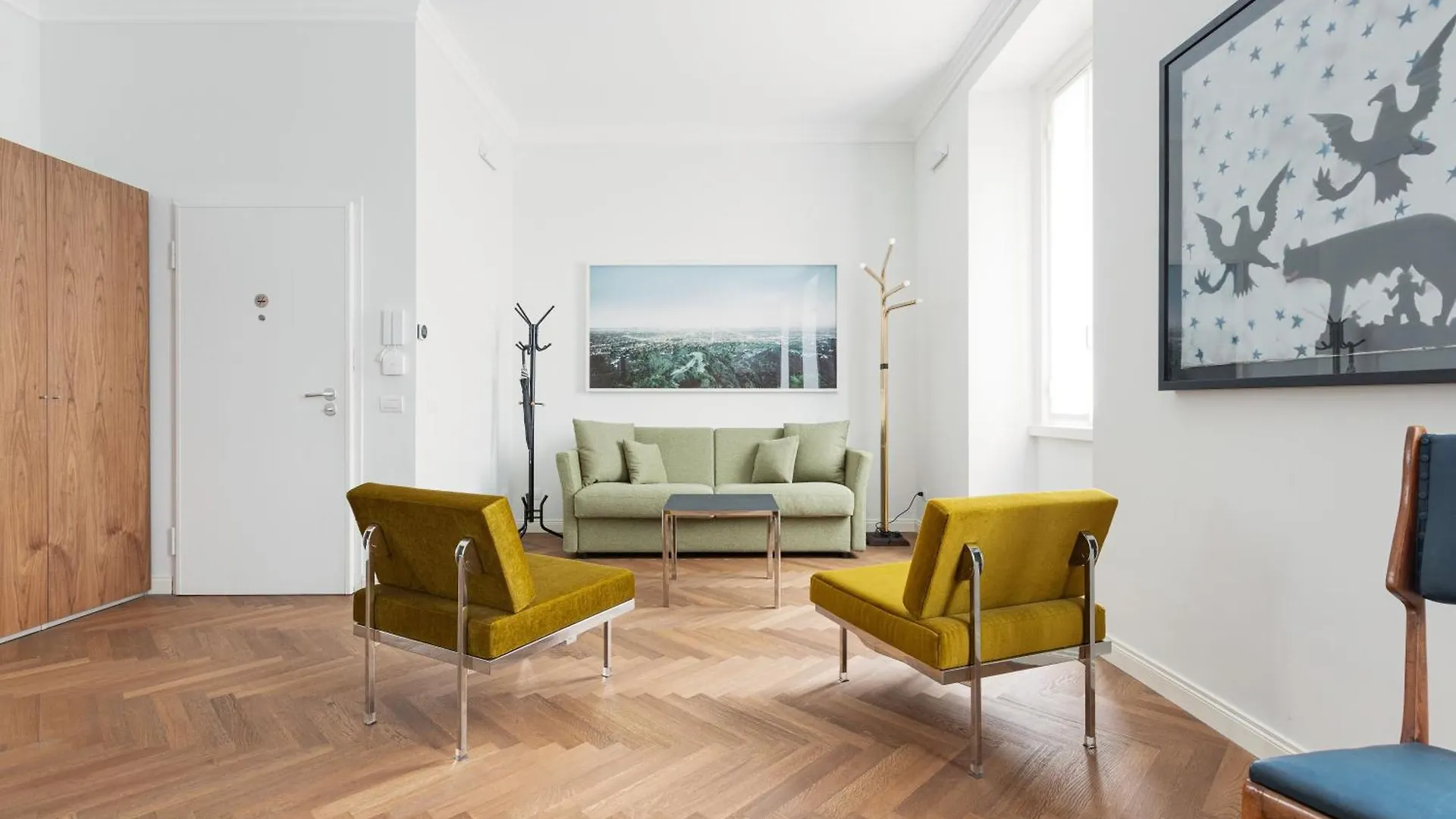 Brera Apartments In San Babila Milan Italy