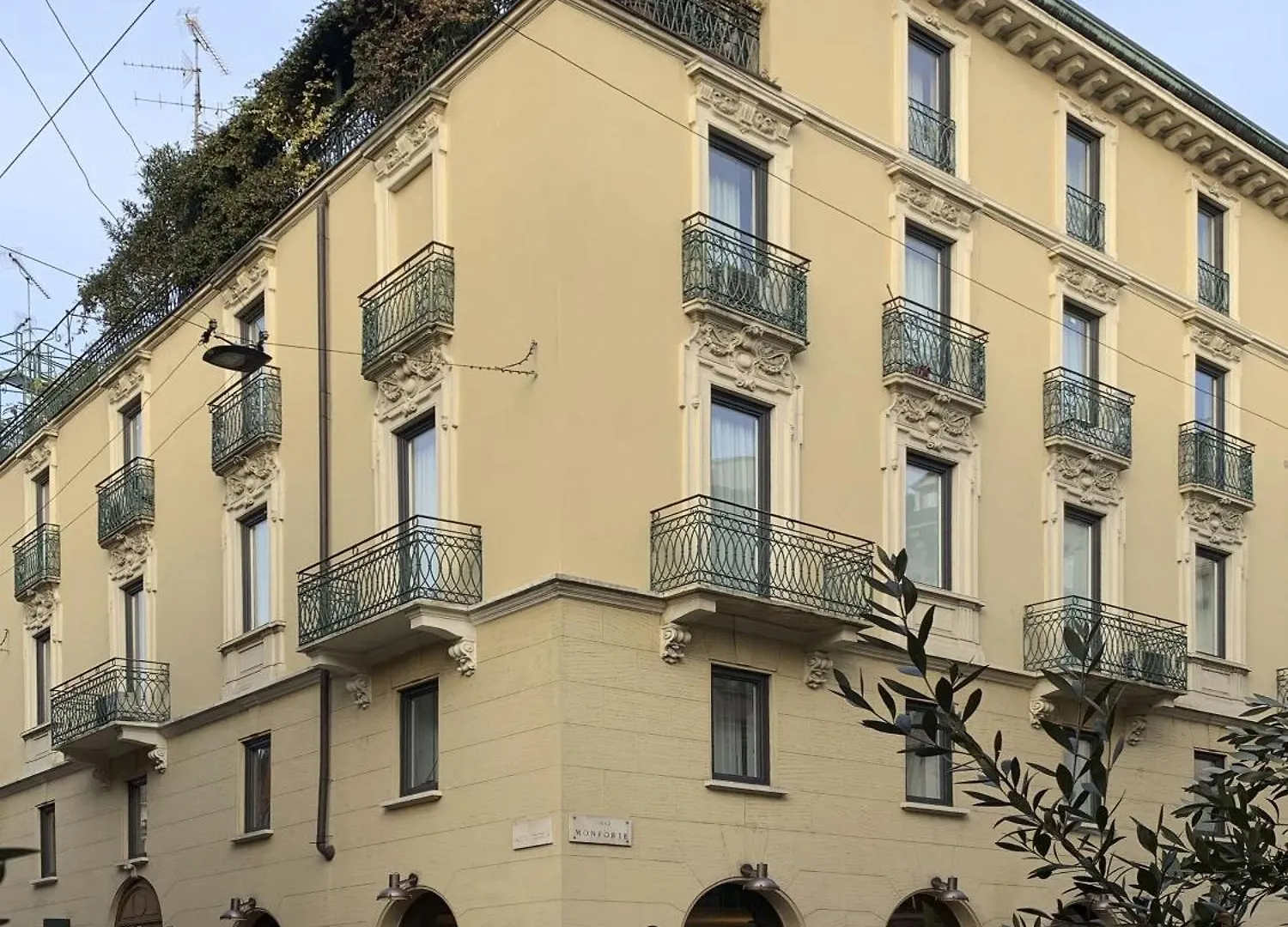Brera Apartments In San Babila Milan 0*,