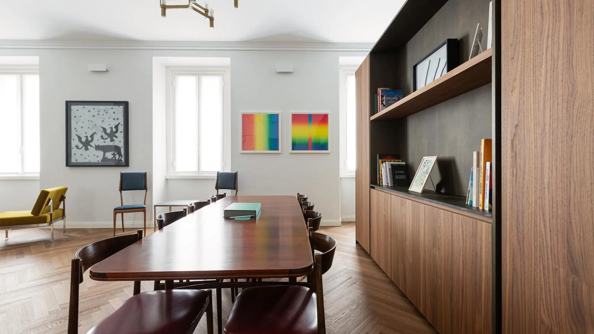 Brera Apartments In San Babila Milan