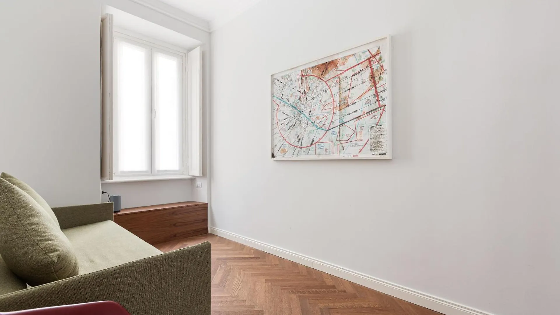 Brera Apartments In San Babila Milan