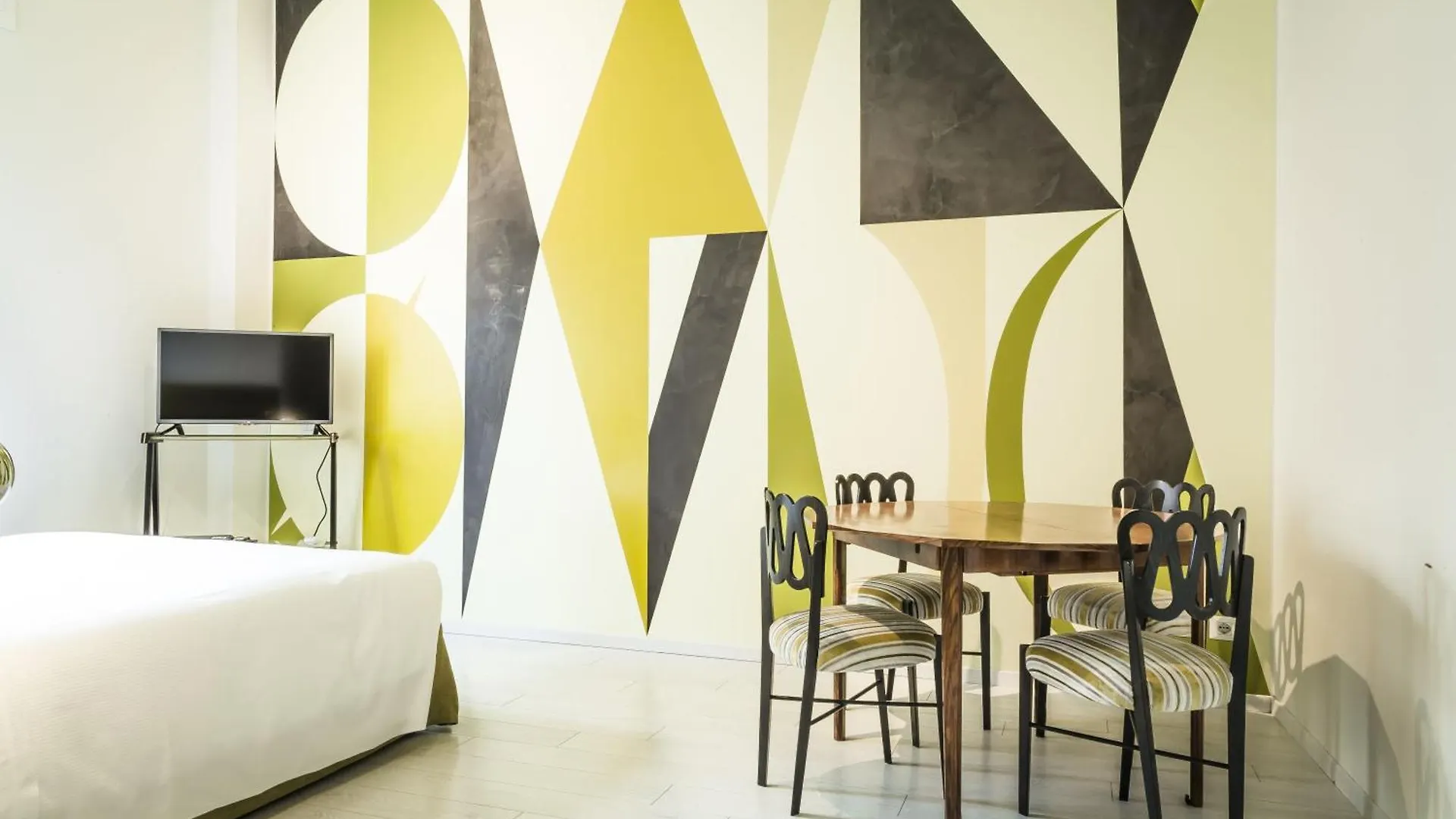 Brera Apartments In San Babila Milan 0*,  Italy